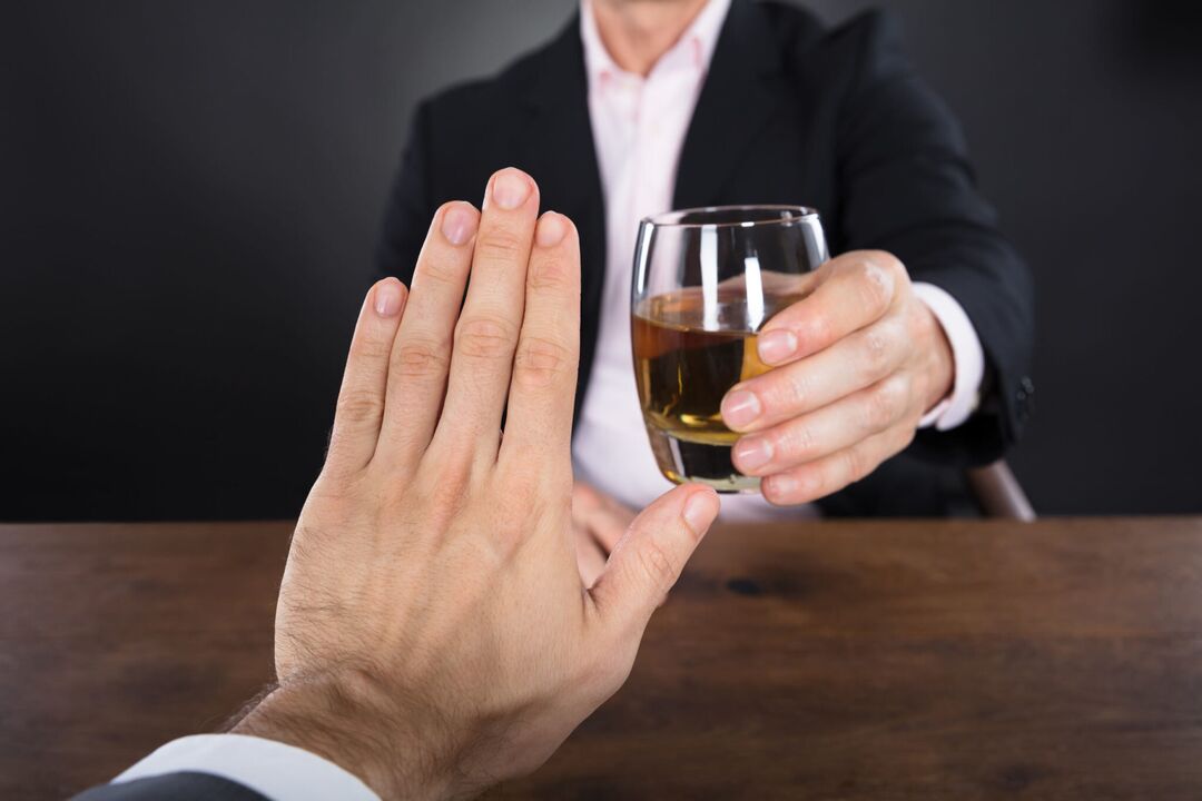 Un traitement complet contre l'alcoolisme vous aidera à arrêter de boire pour de bon
